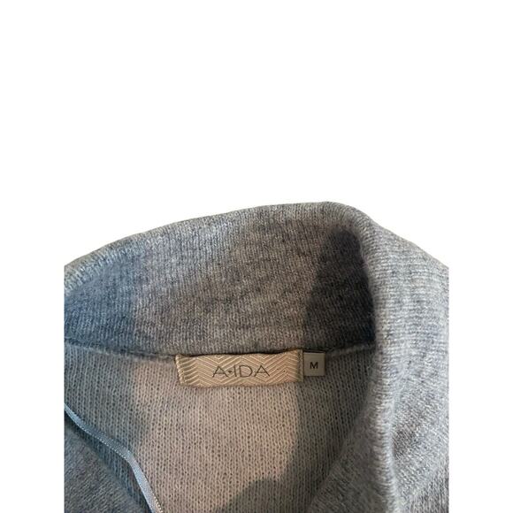 A.Ida Grey Wool Blend Made In Italy Sleeveless Cardigan Toggle Closure Medium - Picture 6 of 10